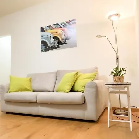 Apartment Lagrange Suite, A 50 Mt Dalla Stazione Porta Nuova - Luxury Nel Cuore Di Torino! Turin