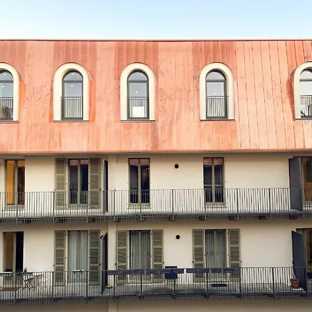 Apartment Lagrange Suite, A 50 Mt Dalla Stazione Porta Nuova - Luxury Nel Cuore Di Torino! Turin