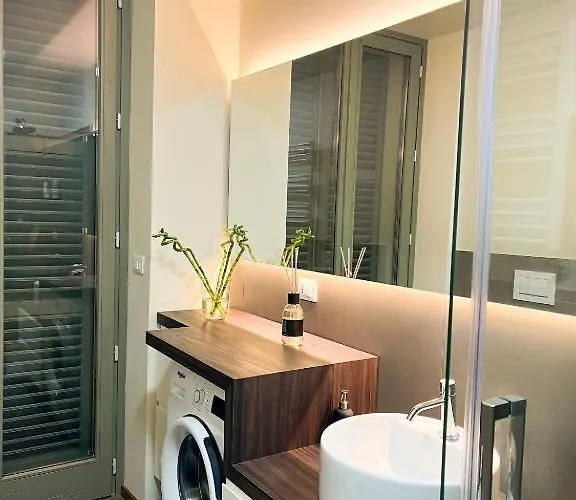 Apartment Lagrange Suite, A 50 Mt Dalla Stazione Porta Nuova - Luxury Nel Cuore Di Torino! *